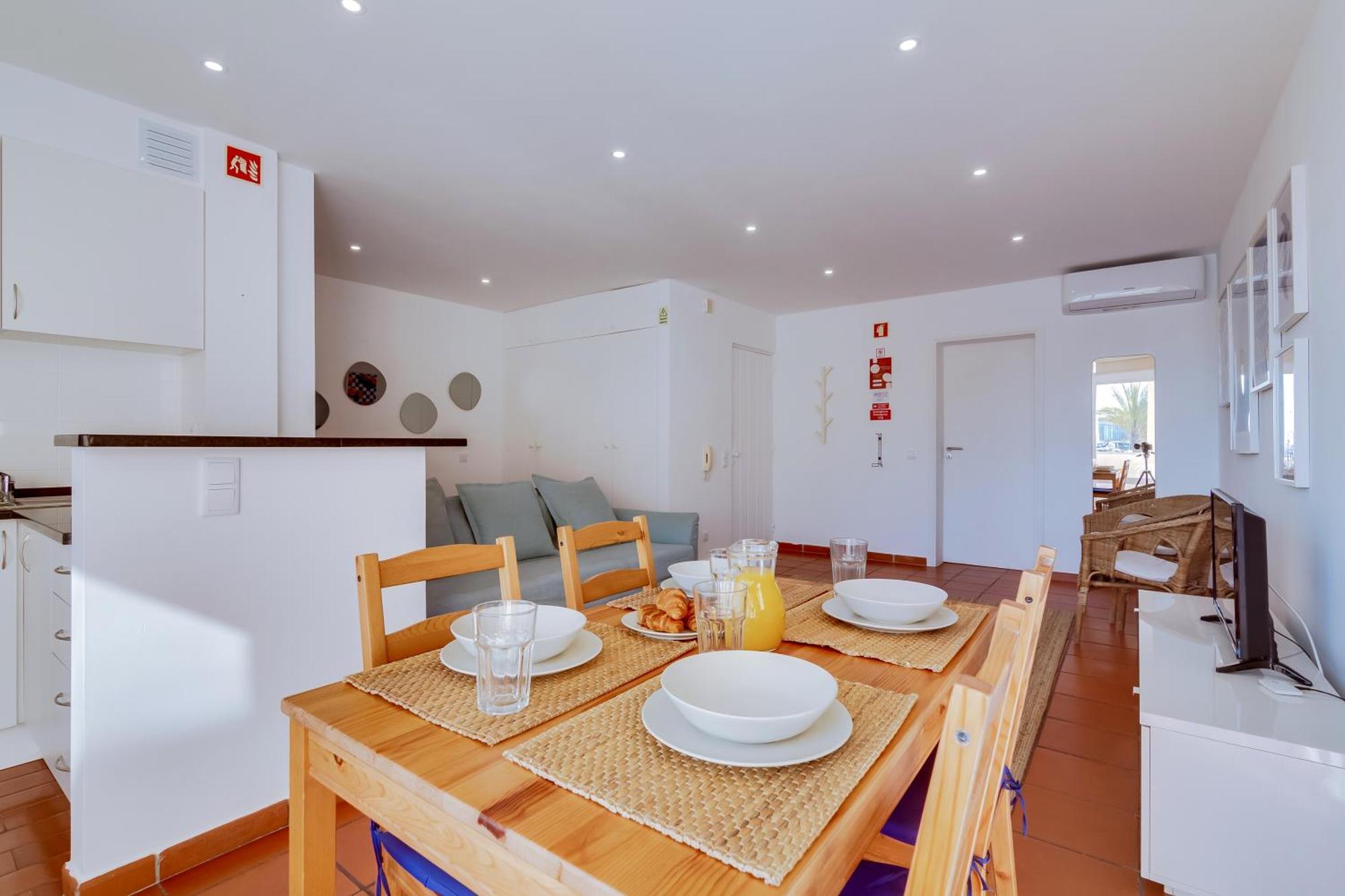 Al - Apartamento Vista Marina 1 Виламура Экстерьер фото