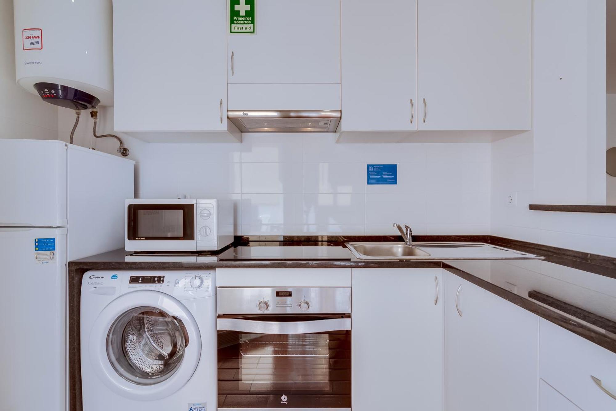 Al - Apartamento Vista Marina 1 Виламура Экстерьер фото